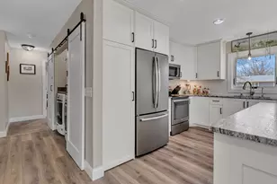 409 Boulder St SW, Hutchinson, MN 55350 - Photo 13