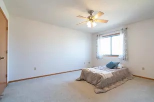 5425 Orleans Ln N, Plymouth, MN 55442 - Photo 19