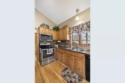 3495 Spruce Trail SW, Prior Lake, MN 55372 - Photo 5