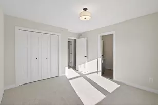 2388 Laurie Ct, Roseville, MN 55113 - Photo 49