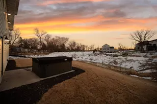 2388 Laurie Ct, Roseville, MN 55113 - Photo 81