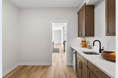 2388 Laurie Court, Roseville, MN 55113 - Photo 23