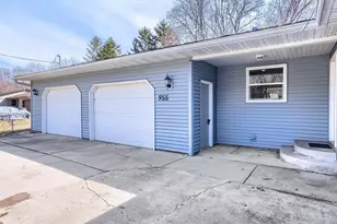 955 First St, Taylors Falls, MN 55084 - Photo 35