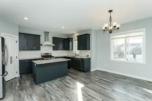 2667 Century Pne Ln NE, Rochester, MN 55906 - Photo 5