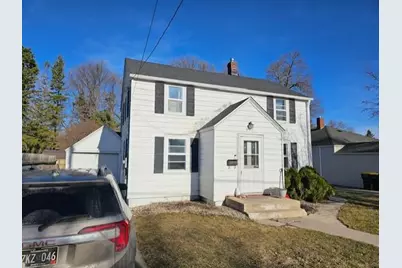 611 11th Street SW, Willmar, MN 56201 - Photo 1