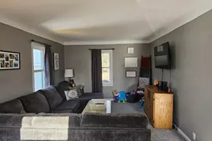 611 11th St SW, Willmar, MN 56201 - Photo 7