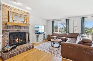 629 Maple Park Dr, Mendota Heights, MN 55118 - Photo 7