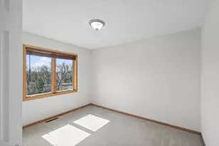 17792 Hickory Trail, Lakeville, MN 55044 - Photo 19