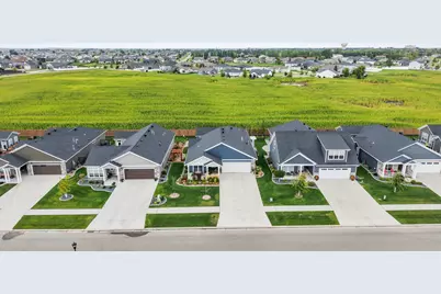 818 Rania Way W, West Fargo, ND 58078 - Photo 43