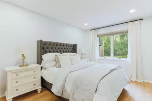 1148 Hollybrook Dr, Wayzata, MN 55391 - Photo 19