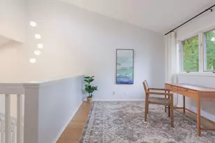 1148 Hollybrook Dr, Wayzata, MN 55391 - Photo 11