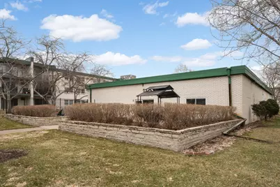 2710 Dale Street N #B-116, Roseville, MN 55113 - Photo 23