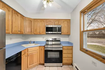 2710 Dale Street N #B-116, Roseville, MN 55113 - Photo 11