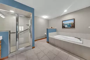 10408 Eagle Pointe Trail, Woodbury, MN 55129 - Photo 9