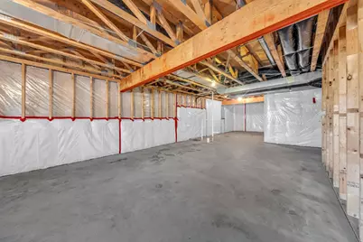 10408 Eagle Pointe Trail, Woodbury, MN 55129 - Photo 23