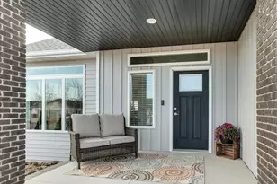 657 Westminster Dr, Moorhead, MN 56560 - Photo 5