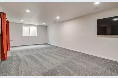 657 Westminster Drive, Moorhead, MN 56560 - Photo 39