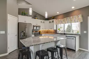 657 Westminster Dr, Moorhead, MN 56560 - Photo 15