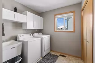 14418 Iodine St NW, Anoka, MN 55303 - Photo 39