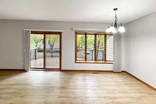 13303 Morgan Ave S, Burnsville, MN 55337 - Photo 9