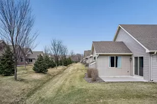 10105 Ewing Ln N, Brooklyn Park, MN 55443 - Photo 33