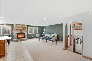 8285 Birchview Rd, Grasston, MN 55030 - Photo 9