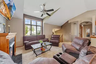 885 Lee St NE, Owatonna, MN 55060 - Photo 7