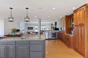 5816 Northwood Dr, Edina, MN 55436 - Photo 15