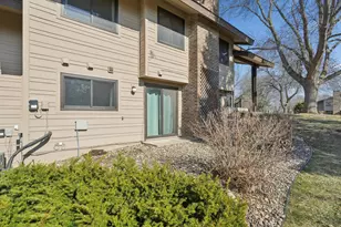 14618 Hampshire Pl, Burnsville, MN 55306 - Photo 27