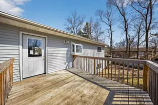 306 Parkview Curv, Zumbrota, MN 55992 - Photo 11