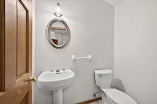 1778 Green Crest Dr, Victoria, MN 55386 - Photo 9