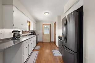 17375 Homestead Rd, Carver, MN 55315 - Photo 15