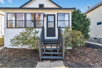 898 Juno Avenue, Saint Paul, MN 55102 - Photo 19