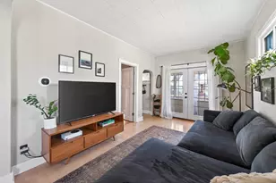 898 Juno Ave, Saint Paul, MN 55102 - Photo 5