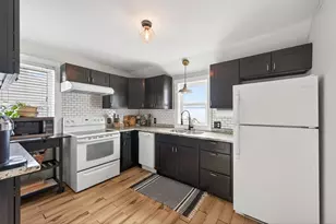 898 Juno Ave, Saint Paul, MN 55102 - Photo 9