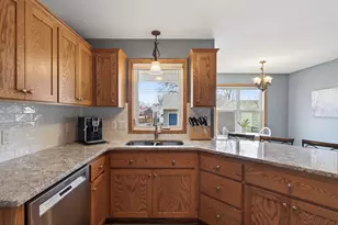 4424 Adair Ave N, Crystal, MN 55422 - Photo 9