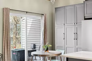 8395 139th Ct, Apple Valley, MN 55124 - Photo 9