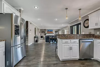 2418 18th Avenue SE, Saint Cloud, MN 56304 - Photo 9