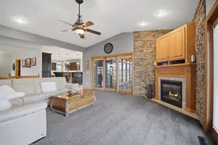 1618 27th St NW, Austin, MN 55912 - Photo 19