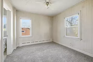 709 Michigan St, Hibbing, MN 55746 - Photo 9