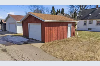 709 Michigan Street, Hibbing, MN 55746 - Photo 25