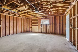 709 Michigan St, Hibbing, MN 55746 - Photo 27