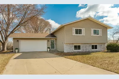 600 33rd Street Lane NW, Rochester, MN 55901 - Photo 1