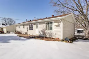 1335 15th St W, Hastings, MN 55033 - Photo 25