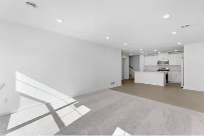 3084 Hemlock Street, Little Canada, MN 55117 - Photo 9