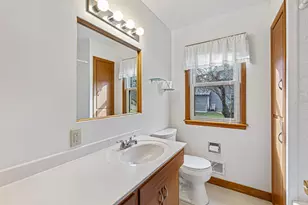 1235 E Main St, Mankato, MN 56001 - Photo 15