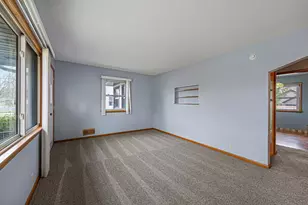 1235 E Main St, Mankato, MN 56001 - Photo 3