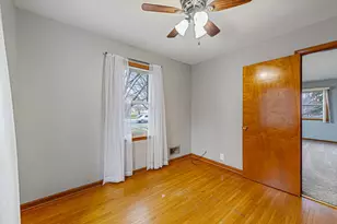 1235 E Main St, Mankato, MN 56001 - Photo 17