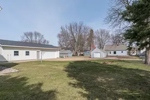 605 W Alden St, Arlington, MN 55307 - Photo 33