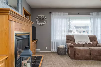 605 W Alden Street, Arlington, MN 55307 - Photo 9